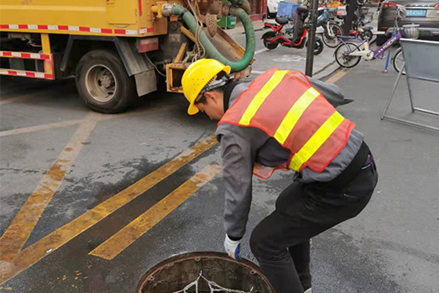 為什么要定期清理化糞池,抽一個化糞池需要多少錢？